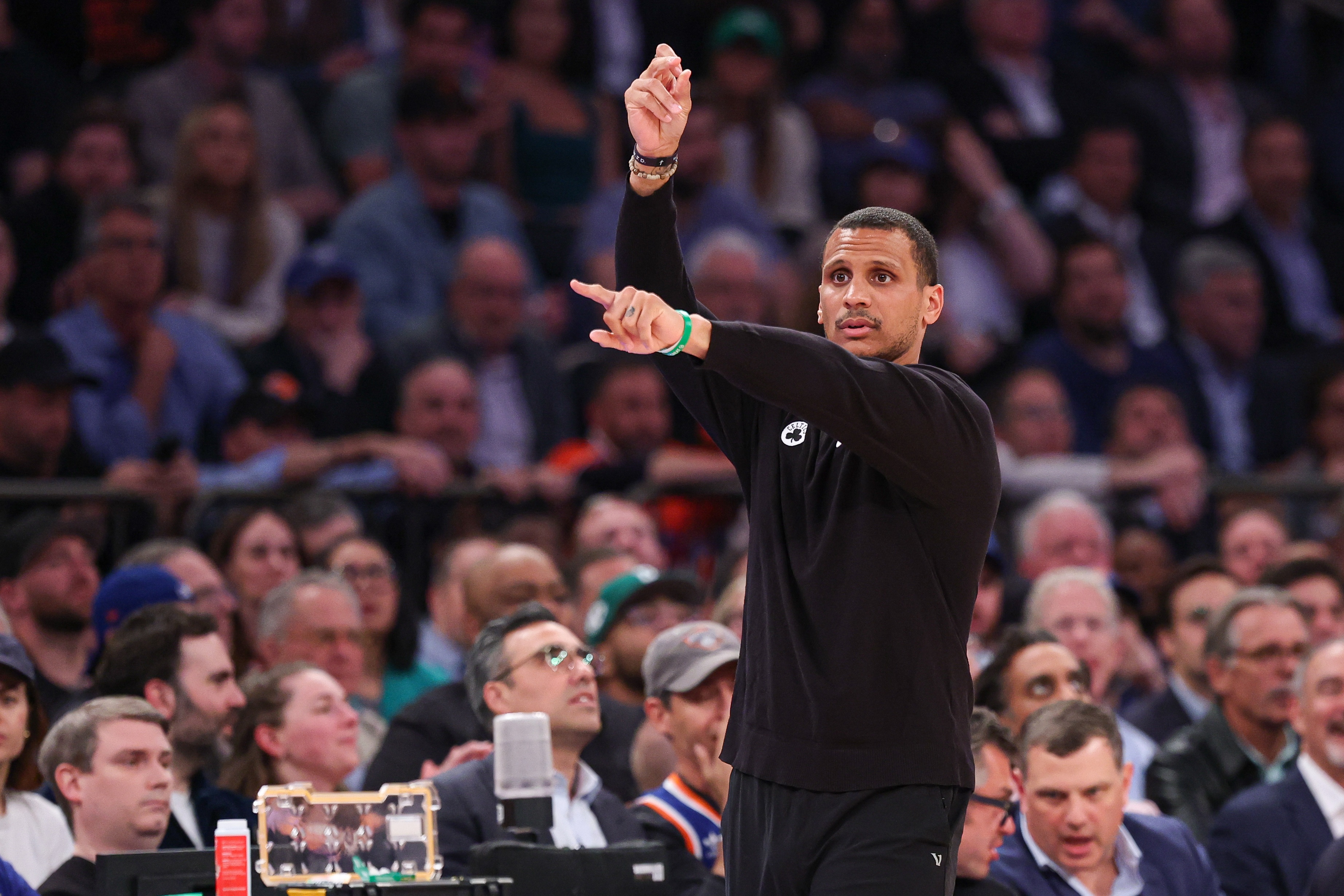 开云体育网站-马祖拉：战绩体现的是我们球队 都是队员们的功劳 与我个人无关